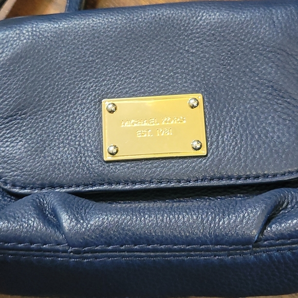 Michael Kors Crossbody Purse - Picture 2 of 12
